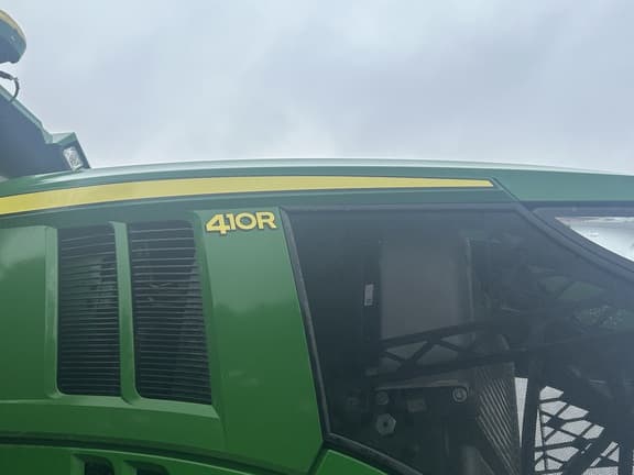 Image of John Deere 410R equipment image 1