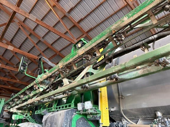 Image of John Deere 410R equipment image 3