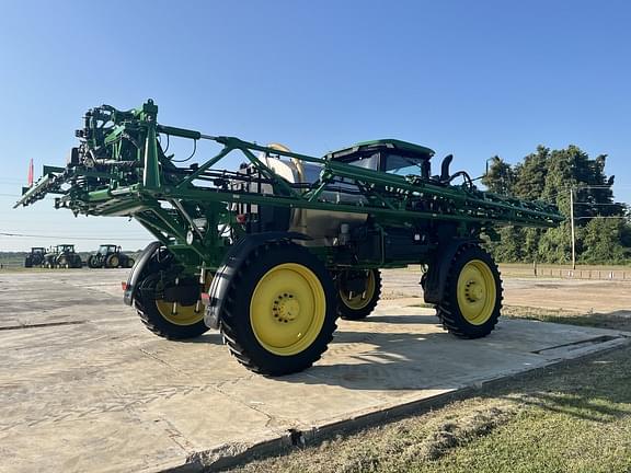 Image of John Deere 410R equipment image 3