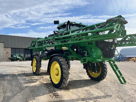 2022 John Deere 412R Equipment Image0