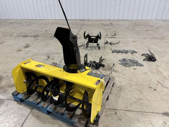 Image of John Deere 44" Snowblower equipment image 3