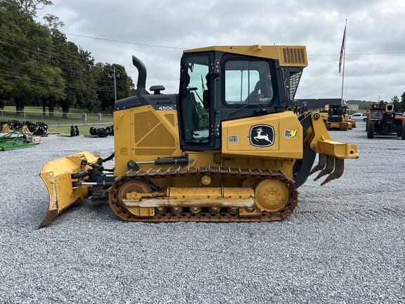 2022 John Deere 450K Equipment Image0