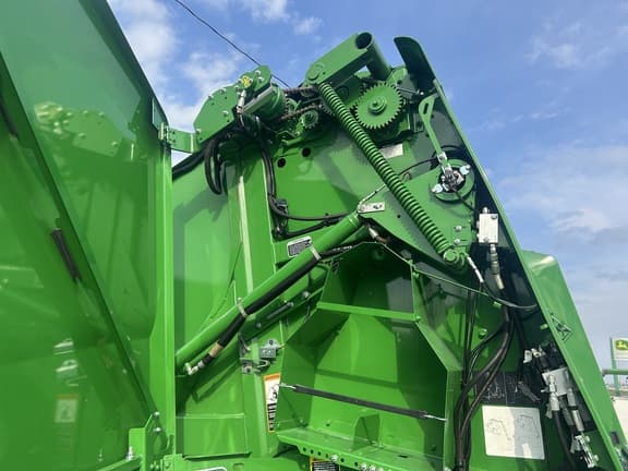 Image of John Deere 450M equipment image 2