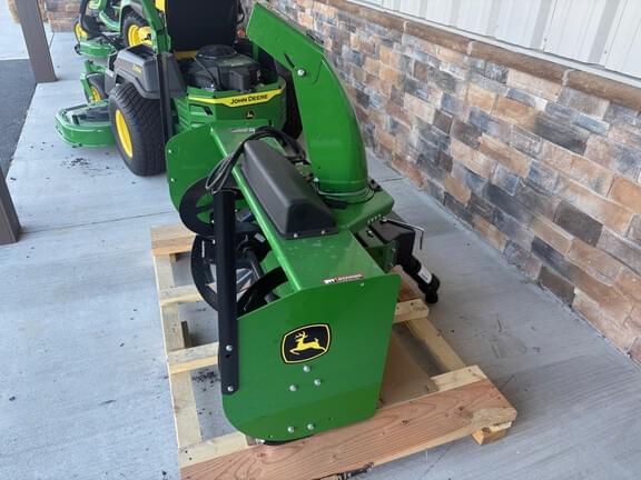 Image of John Deere 47" Snow Blower equipment image 1