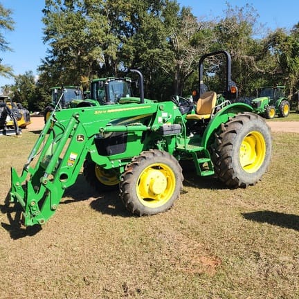 2022 John Deere 5045E Equipment Image0