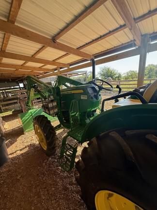 Image of John Deere 5045E equipment image 2