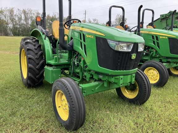 Image of John Deere 5045E Primary image
