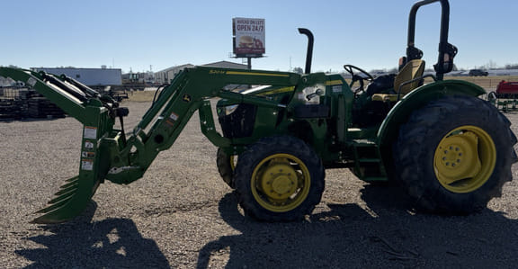 2022 John Deere 5045E Equipment Image0