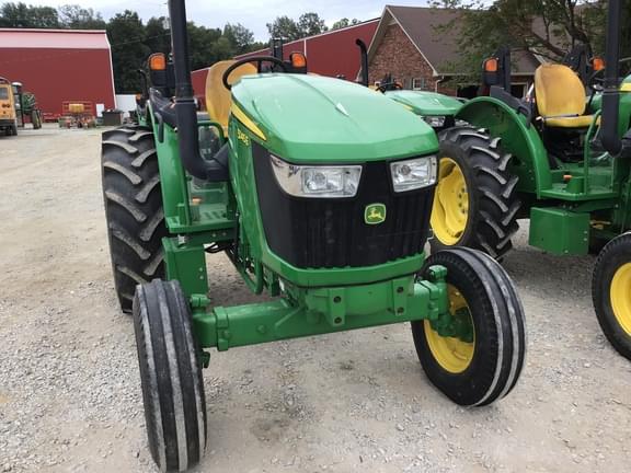 Image of John Deere 5045E equipment image 2
