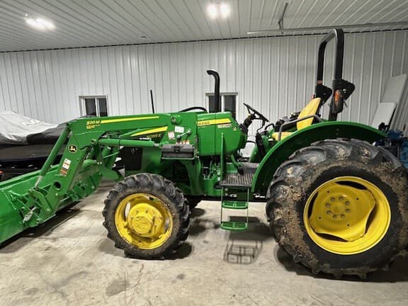 Image of John Deere 5055E Image 0