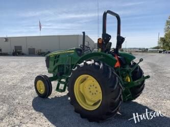 Image of John Deere 5055E equipment image 3