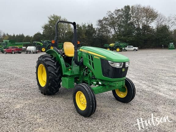 Image of John Deere 5055E Primary image