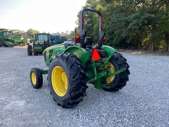 Image of John Deere 5055E equipment image 2