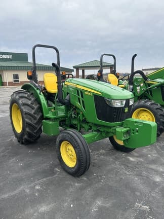 Image of John Deere 5055E equipment image 3