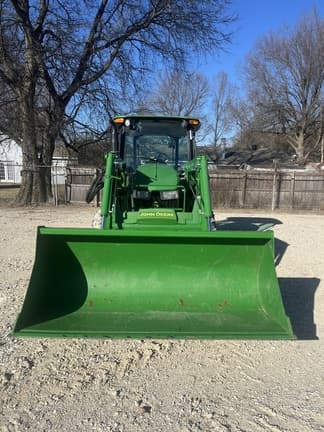 Image of John Deere 5055E equipment image 2