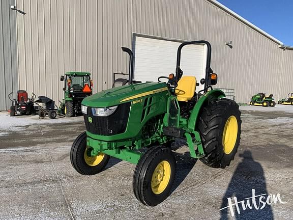 Image of John Deere 5065E equipment image 1