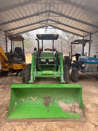 Image of John Deere 5065E equipment image 2