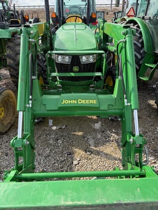 Image of John Deere 5065E equipment image 2
