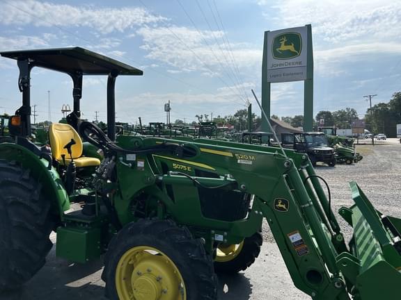 Image of John Deere 5075E equipment image 2