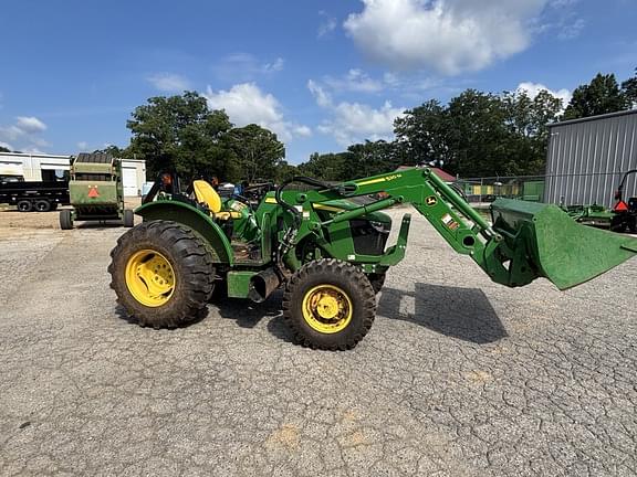 Image of John Deere 5075E equipment image 3