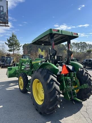 Image of John Deere 5075E equipment image 1
