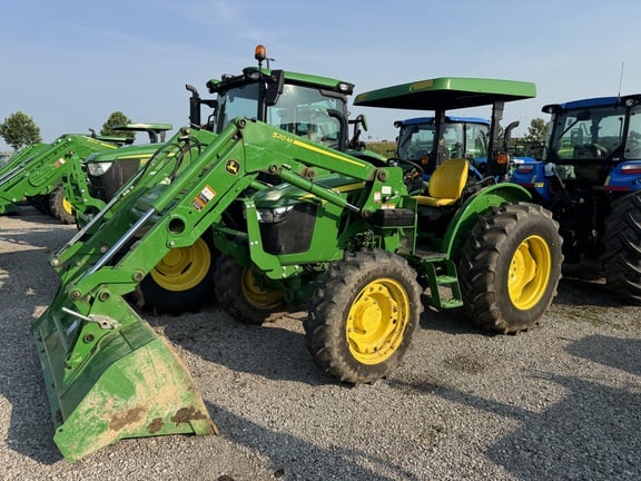 2022 John Deere 5075E Equipment Image0