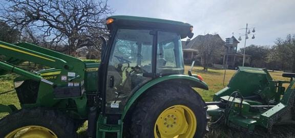 2022 John Deere 5075E Equipment Image0