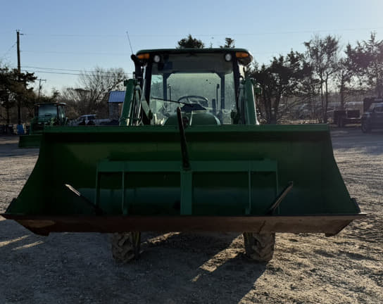 Image of John Deere 5075E equipment image 3