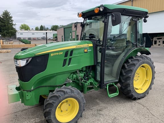 Image of John Deere 5075GV Primary image