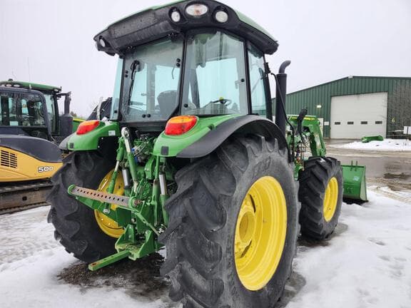 Image of John Deere 5075M equipment image 3