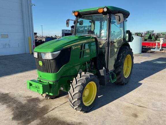 2022 John Deere 5090GN Equipment Image0