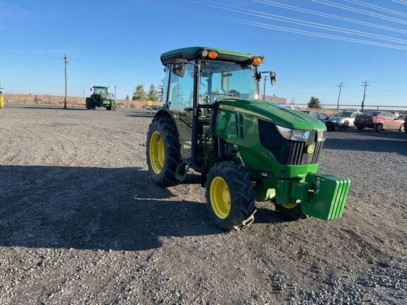 2022 John Deere 5090GN Equipment Image0