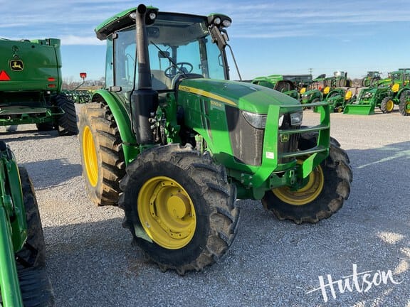 2022 John Deere 5090M Equipment Image0