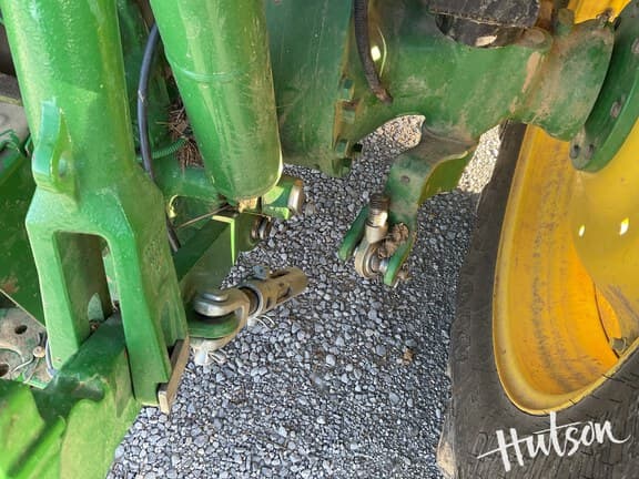 Image of John Deere 5090M equipment image 4