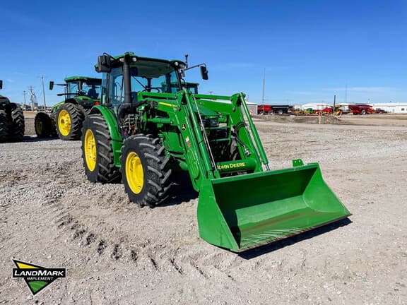 Image of John Deere 5090M equipment image 2