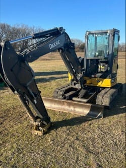 2022 John Deere 50G Equipment Image0