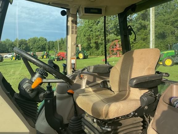 Image of John Deere 5100E equipment image 2