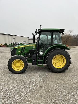 Image of John Deere 5100M equipment image 2