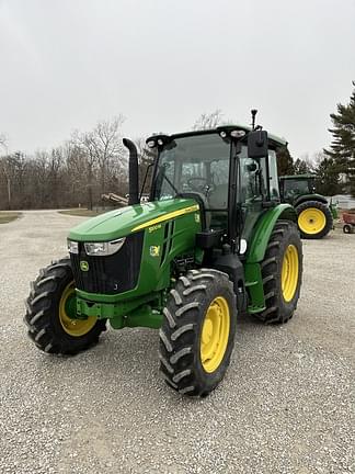 Image of John Deere 5100M equipment image 1