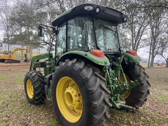 Image of John Deere 5100M equipment image 3