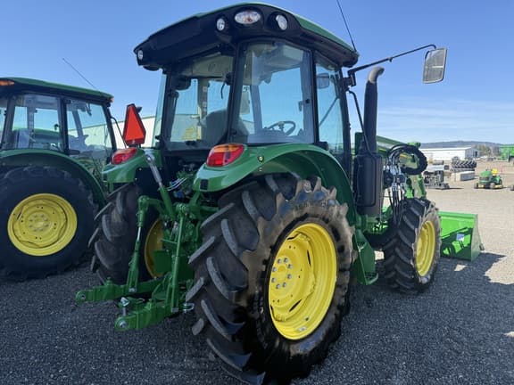 Image of John Deere 5100M equipment image 4