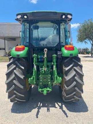 Image of John Deere 5115M equipment image 3
