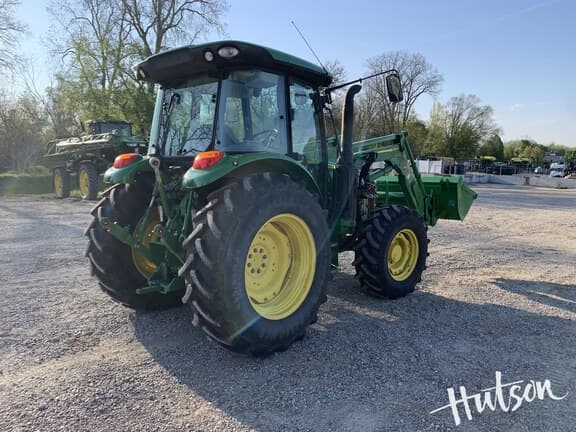 Image of John Deere 5115M equipment image 3