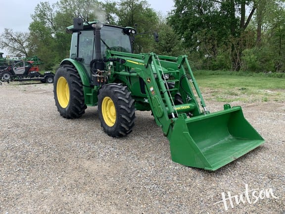 2022 John Deere 5115M Equipment Image0