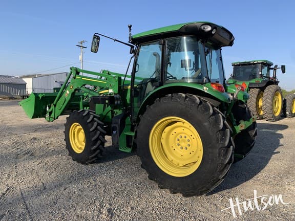 Image of John Deere 5115M equipment image 1