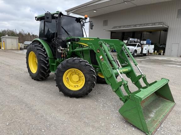 Image of John Deere 5115M equipment image 1