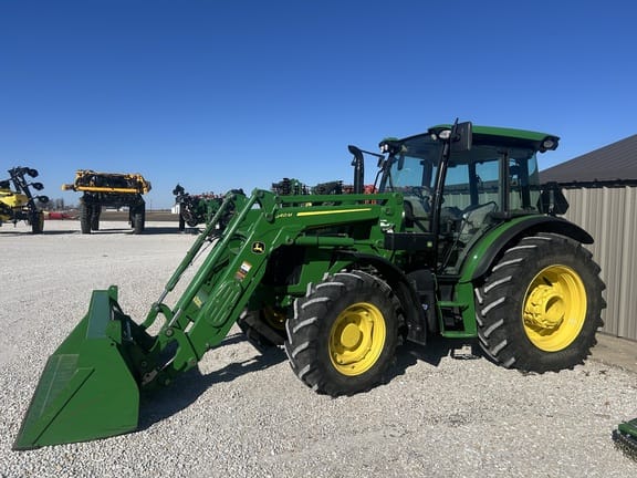 2022 John Deere 5115M Equipment Image0