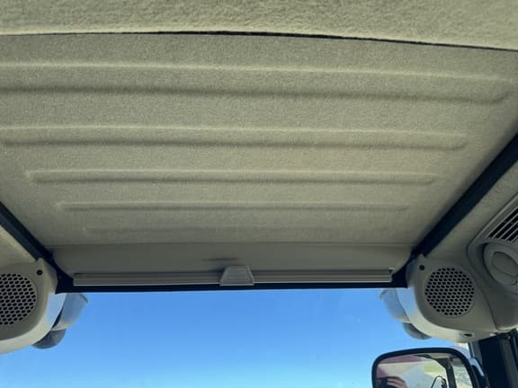 Image of John Deere 5125M equipment image 1