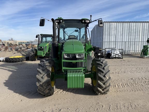 Image of John Deere 5125M equipment image 3