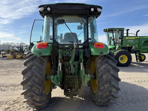 Image of John Deere 5125M equipment image 1